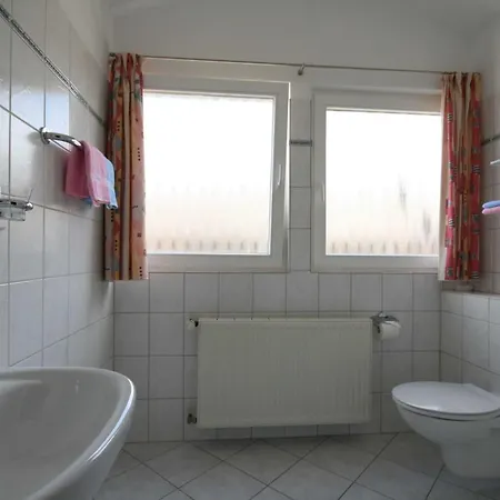 Apartment Haus Pinguin *